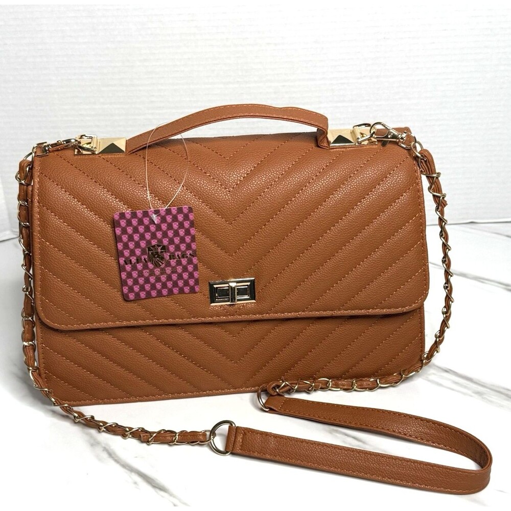 ALFA BAGS Classic Quilted Tan Shoulder Crossbody Red Lined Purse Chain Strap NEW
